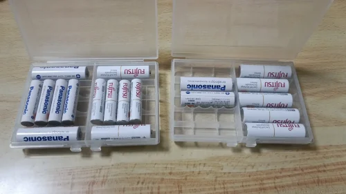 電池を収納したDG-BT5C