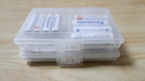 DG-BT5Cを2つ重ねた様子