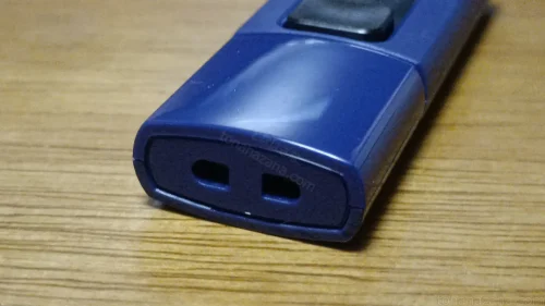 Blaze B05のストラップホール