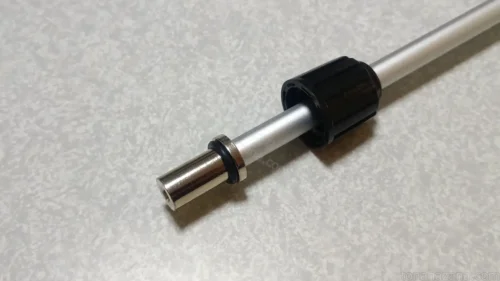 PA-168の雌ネジ側